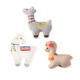 Fringe - Trio Llama Love You Forever